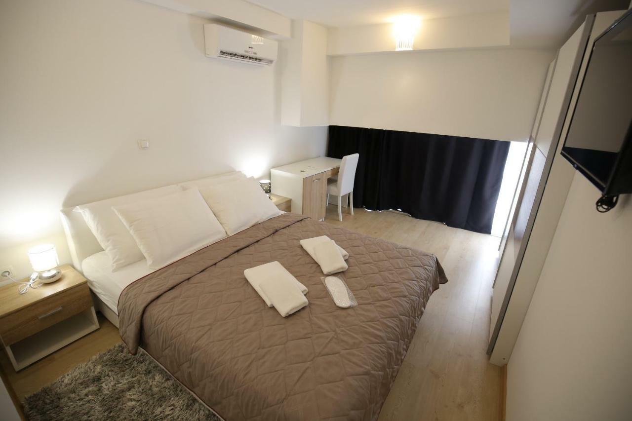 365 Rooms 扎达尔 外观 照片